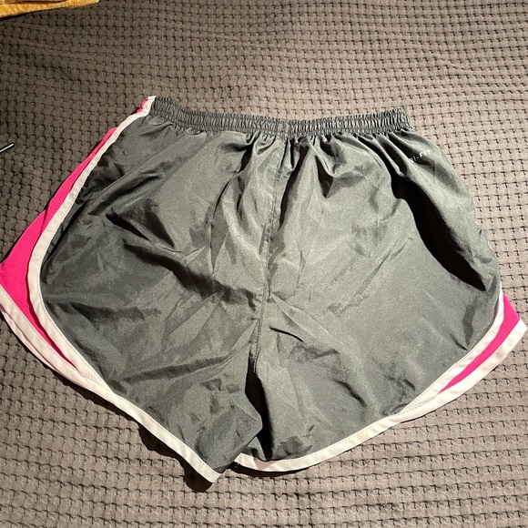 Size Medium App State Nike shorts - Picture 3 of 3